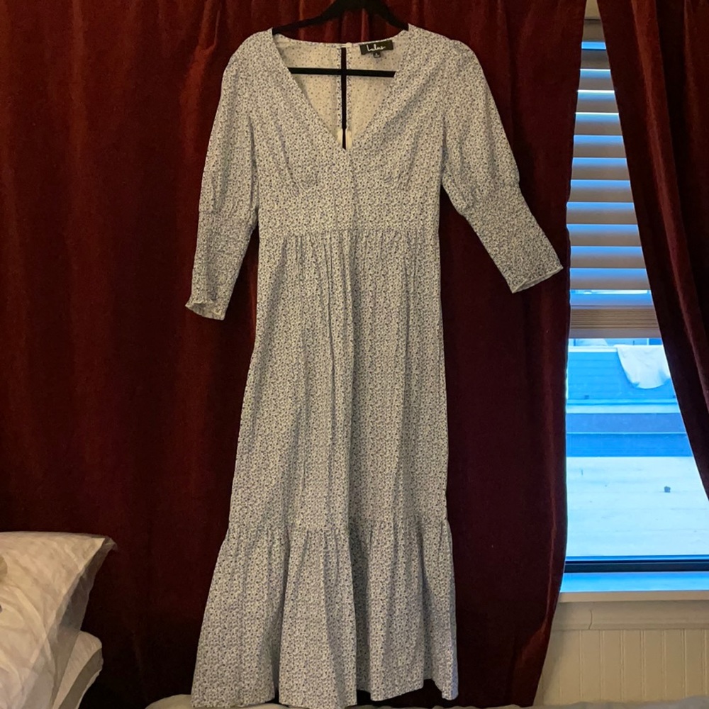 Lulu’s blue maxi dress